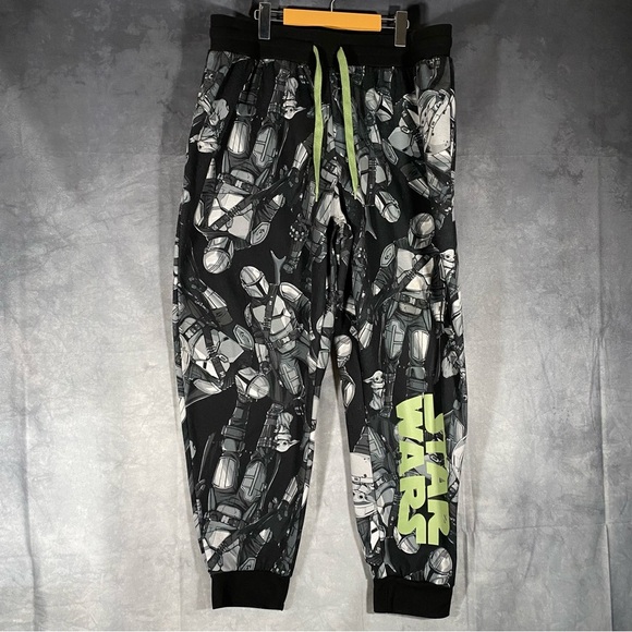 Star Wars The Mandalorian Graphic Lounge Sweat Pants XL All Over Print Joggers - Picture 1 of 9